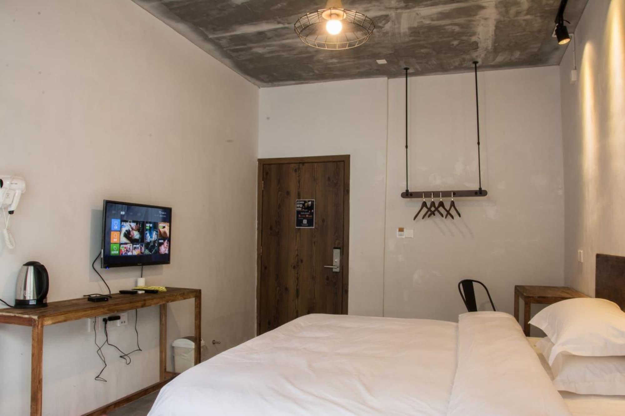 Hostel Geographer Жангжиаже Екстериор снимка