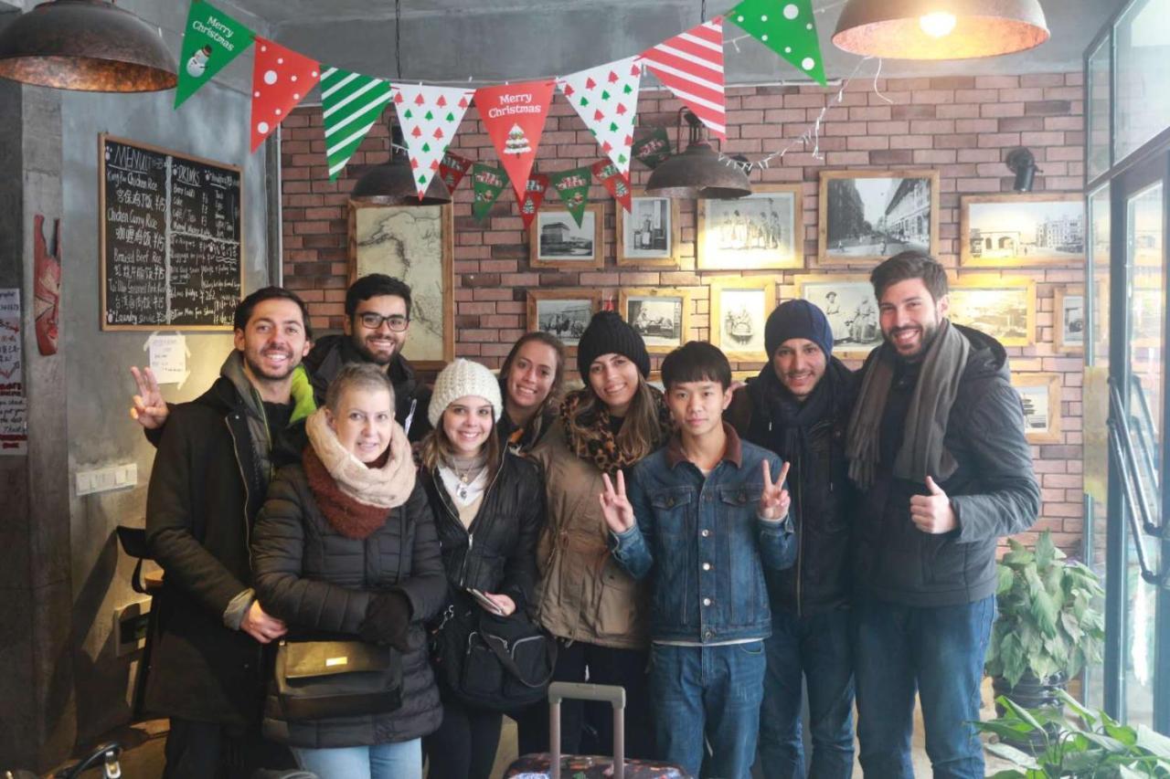 Hostel Geographer Жангжиаже Екстериор снимка