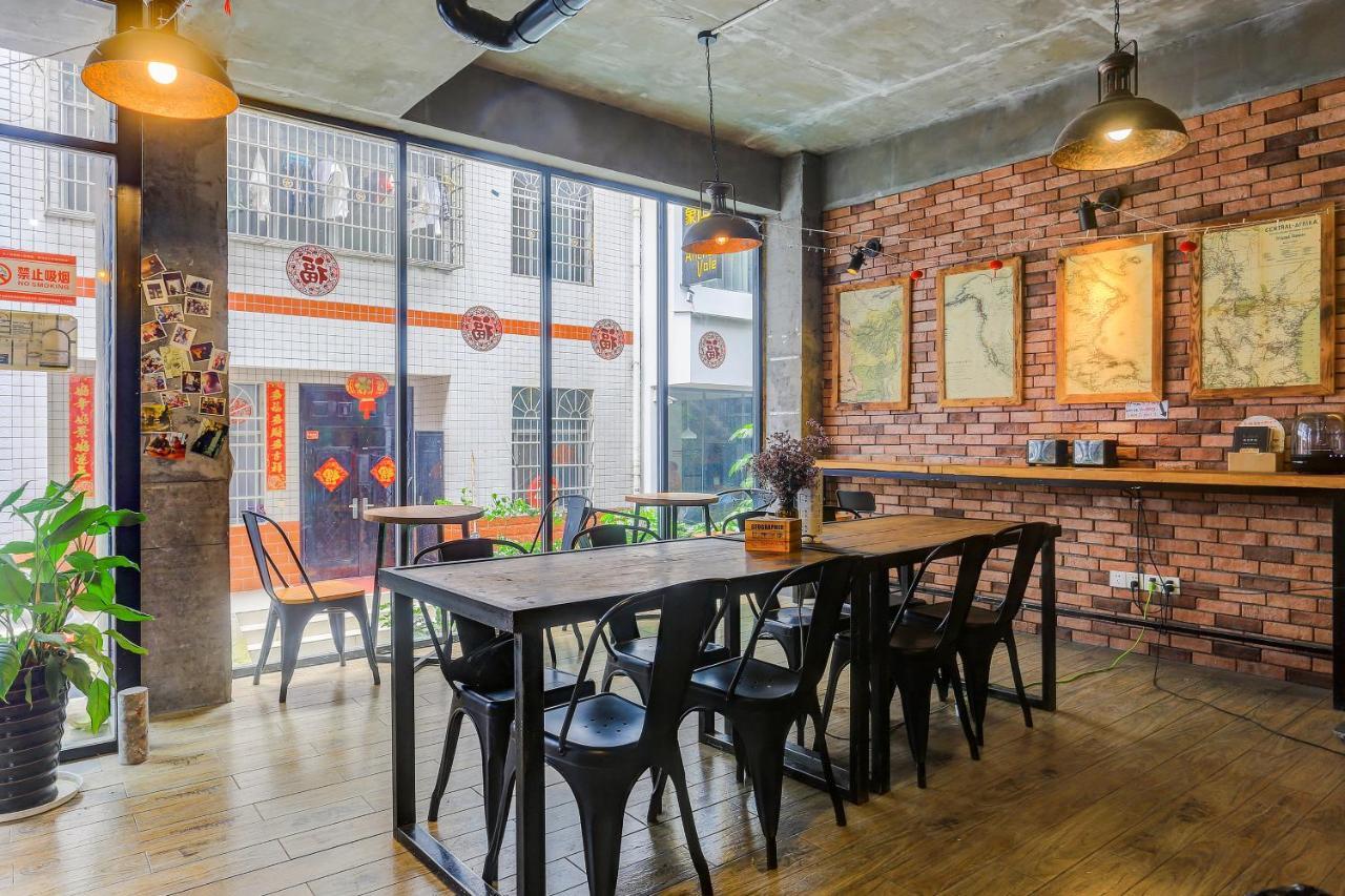 Hostel Geographer Жангжиаже Екстериор снимка