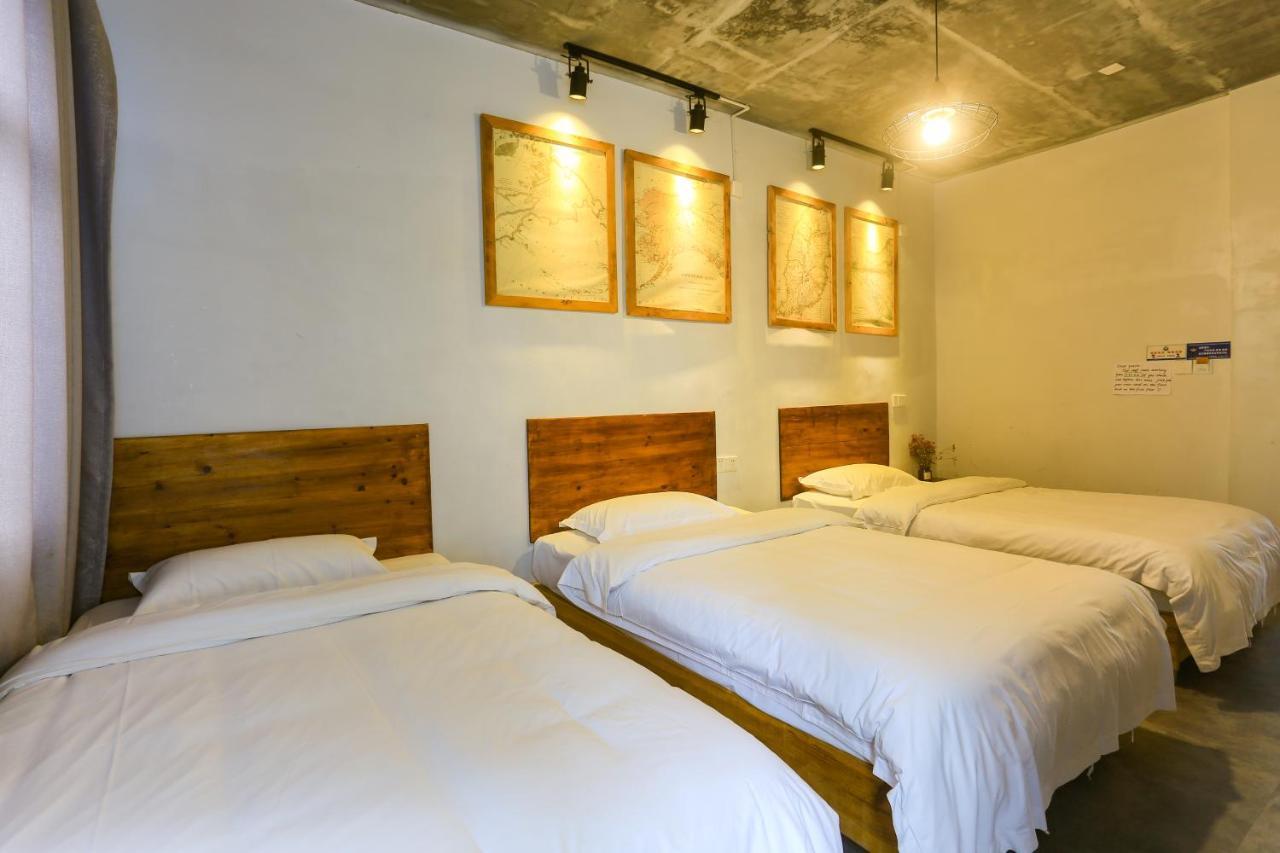 Hostel Geographer Жангжиаже Екстериор снимка